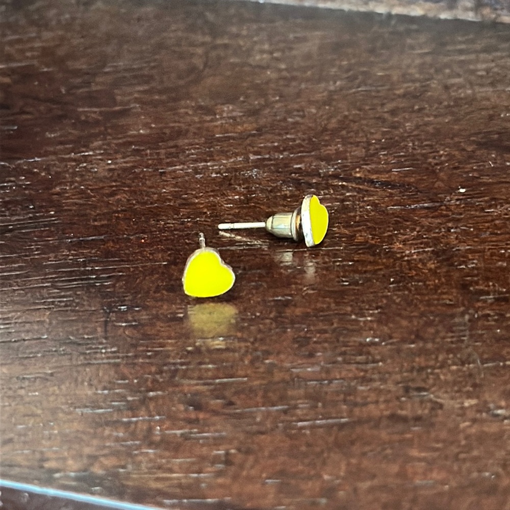 Women’s yellow heart stud earrings